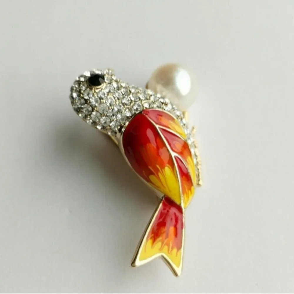 NEW Genuine Freshwater Pearl Crystal and Enamel Bird Brooch
